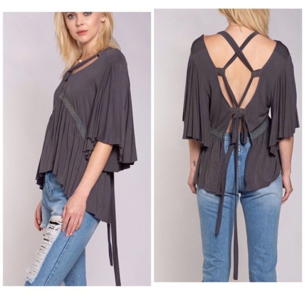 𝅺charcoal Lace up Top